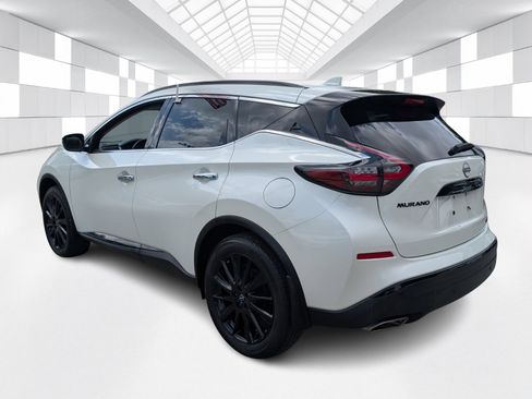 Certified 2023 Nissan Murano SV w/ SV Midnight Edition Package image 5