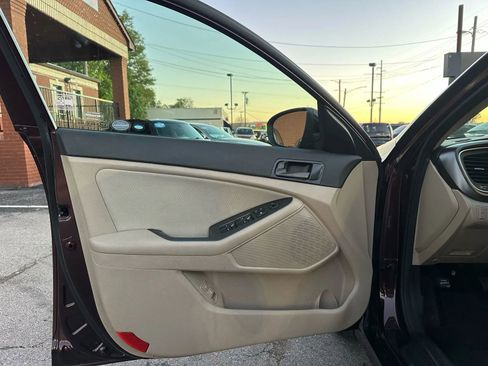 Used 2014 Kia Optima LX image 14