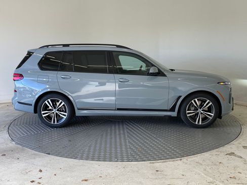 New 2026 BMW X7 xDrive40i w/ M Sport Package image 7