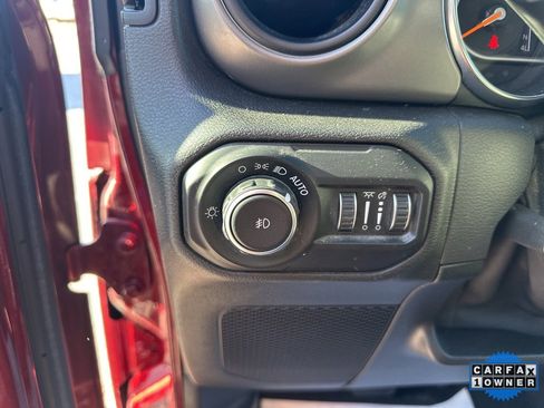 Used 2021 Jeep Wrangler Unlimited Sport image 58