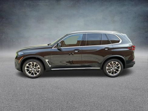 Used 2026 BMW X5 xDrive50e w/ Climate Comfort Package AWD/4WD image 6