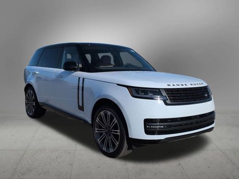 New 2026 Land Rover Range Rover Long Wheelbase SE AWD/4WD image 8