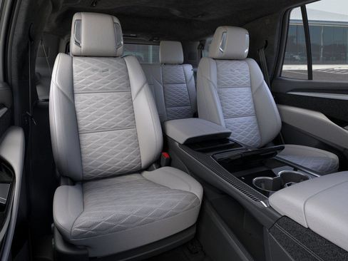 New 2026 Cadillac Escalade V image 18