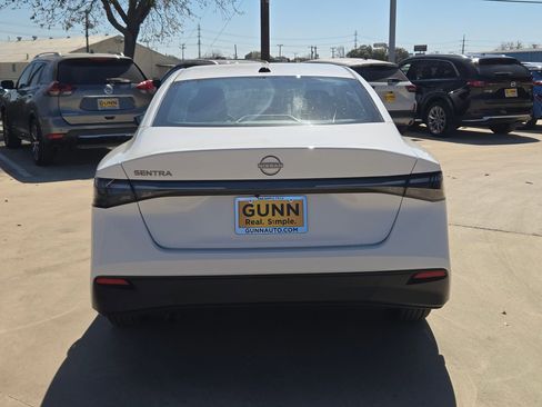 New 2026 Nissan Sentra SV FWD image 4