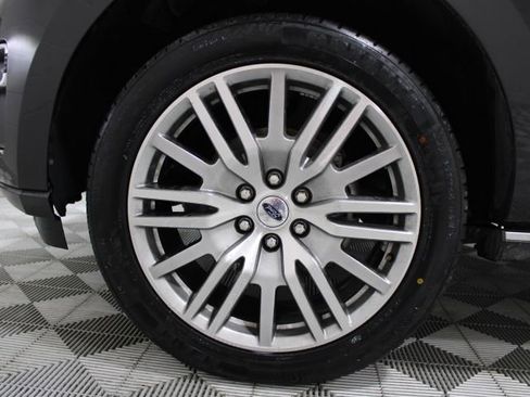 Used 2024 Ford Expedition Max Limited image 51