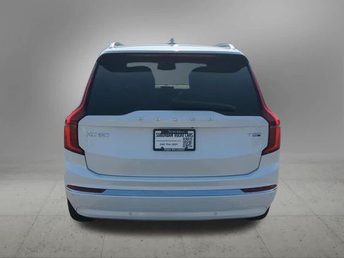 Certified 2026 Volvo XC90 T8 Ultra AWD/4WD image 5