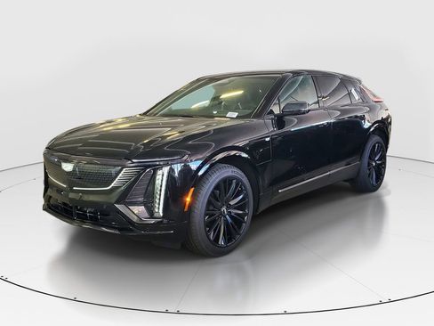 New 2026 Cadillac Lyriq Sport w/ LPO, ONYX Package AWD/4WD image 1