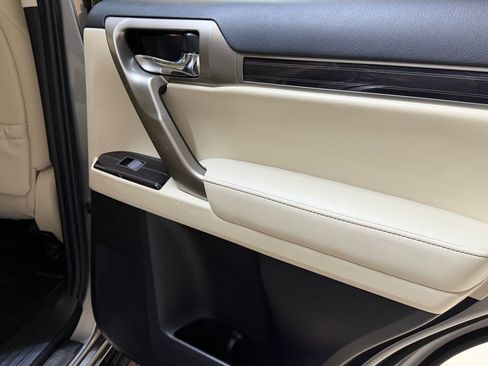 Used 2021 Lexus GX 460 Premium AWD/4WD image 42