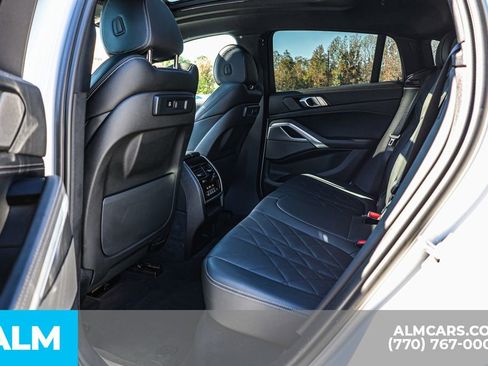 Used 2023 BMW X6 xDrive40i w/ M Sport Package image 21