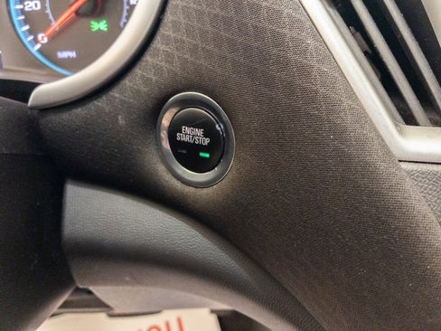 Used 2022 Chevrolet Malibu LT image 22