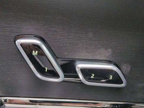 New 2026 Land Rover Range Rover Sport Dynamic SE image 17