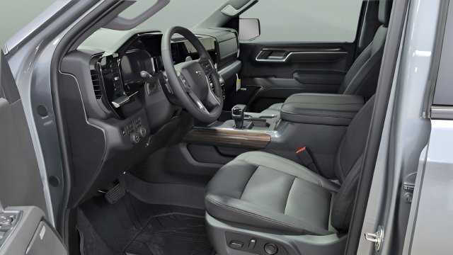 New 2026 Chevrolet Silverado 1500 RST w/ Safety Package AWD/4WD image 8
