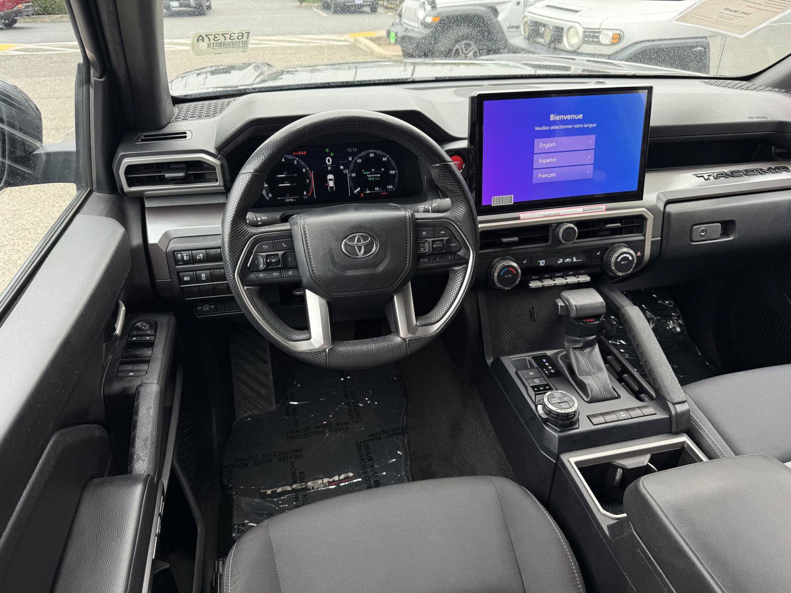 Used 2024 Toyota Tacoma TRD Off-Road AWD/4WD image 15