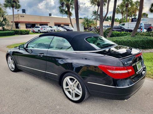 Used 2011 Mercedes-Benz E 350 Cabriolet w/ Premium 1 Pkg image 7