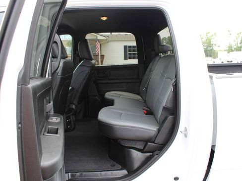 Used 2026 RAM 2500 Tradesman w/ Chrome Appearance Group AWD/4WD image 22