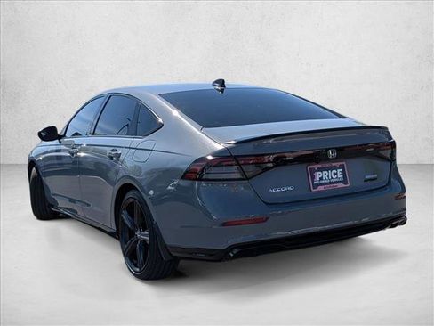 Used 2023 Honda Accord Sport image 7