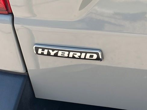 Used 2022 Ford Maverick XLT FWD image 7