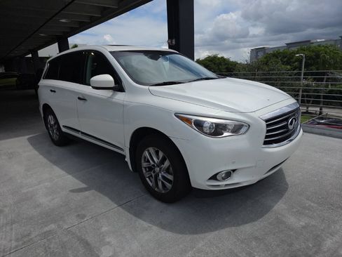 Used 2013 INFINITI JX35 FWD w/ Premium Pkg image 2