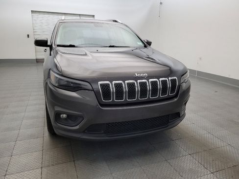 Used 2020 Jeep Cherokee Latitude Plus w/ Comfort/Convenience Group FWD image 14