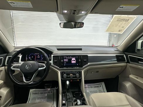 Used 2021 Volkswagen Atlas SEL R-Line FWD image 16