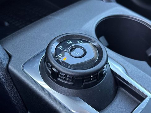 New 2025 Ford Expedition Active image 22