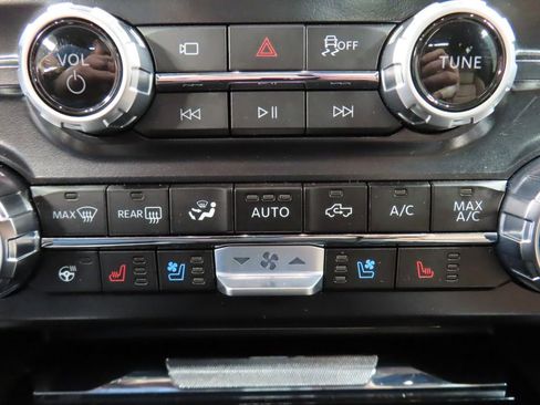 Used 2025 Ford F250 King Ranch AWD/4WD image 74