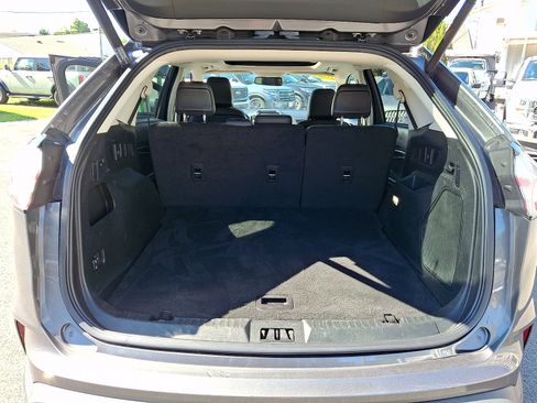 Used 2022 Ford Edge Titanium AWD/4WD image 30