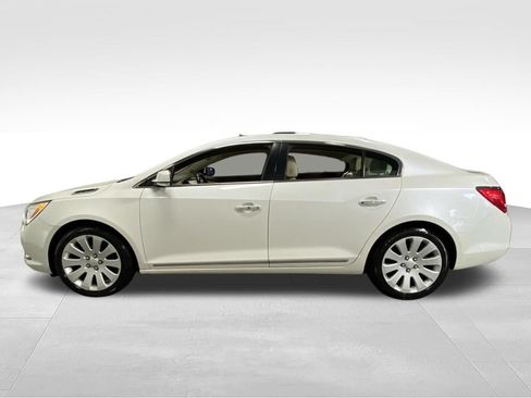 Used 2015 Buick LaCrosse Premium w/ Driver Confidence Package #1 AWD/4WD image 7