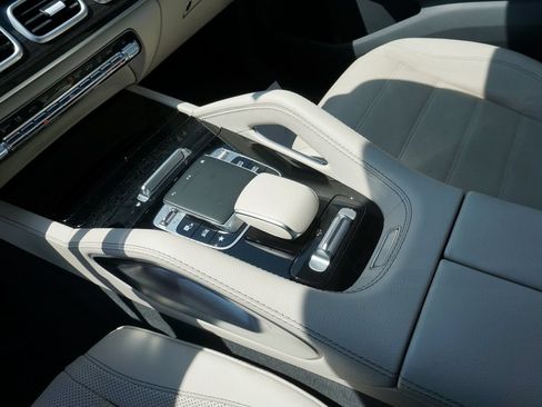 Certified 2020 Mercedes-Benz GLS 450 4MATIC image 18