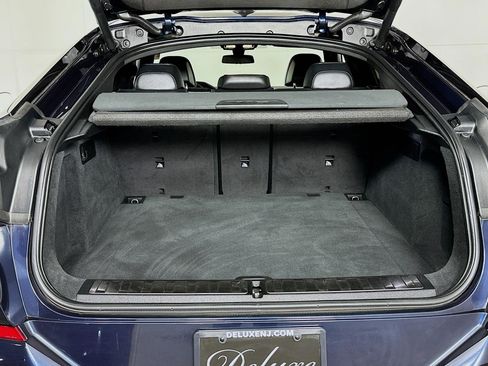 Used 2022 BMW X6 M50i image 25