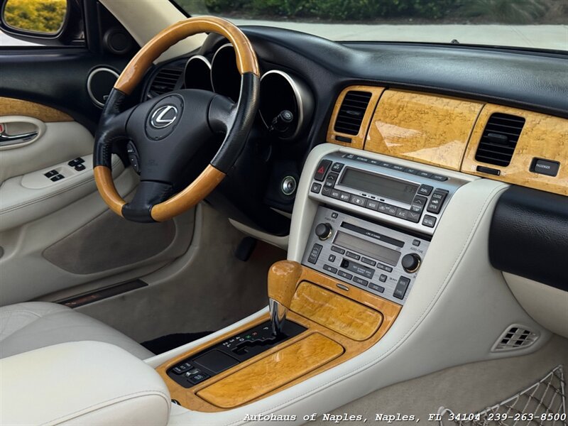 Used 2002 Lexus SC 430 Convertible RWD image 27
