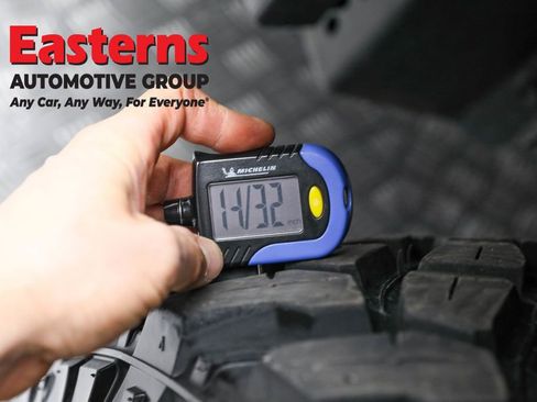 Used 2023 Jeep Wrangler Unlimited w/ Cold Weather Group AWD/4WD image 31