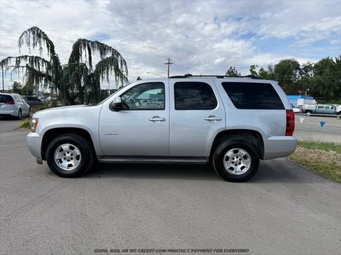 Used 2013 Chevrolet Tahoe LT w/ Luxury Package AWD/4WD image 4