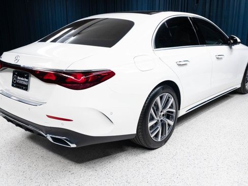 New 2027 Mercedes-Benz E 350 Sedan image 5