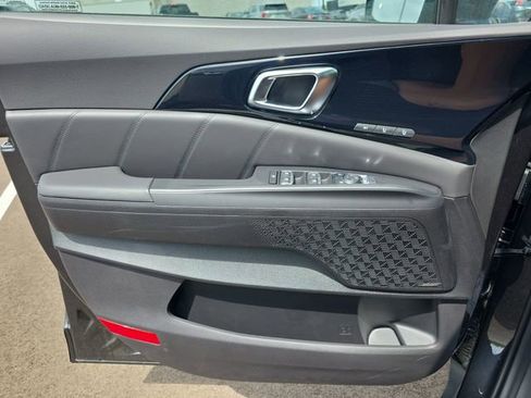 New 2026 Kia Carnival SX Prestige FWD image 10