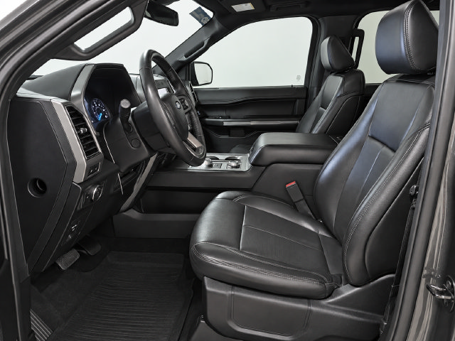 Used 2021 Ford Expedition XLT AWD/4WD image 4