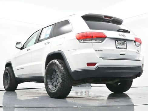 Used 2016 Jeep Grand Cherokee Laredo w/ Quick Order Package 23E AWD/4WD image 43