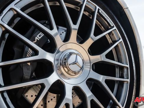 Used 2017 Mercedes-Benz C 63 AMG AMG C 63 image 3