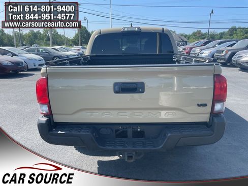 Used 2019 Toyota Tacoma TRD Off-Road image 15