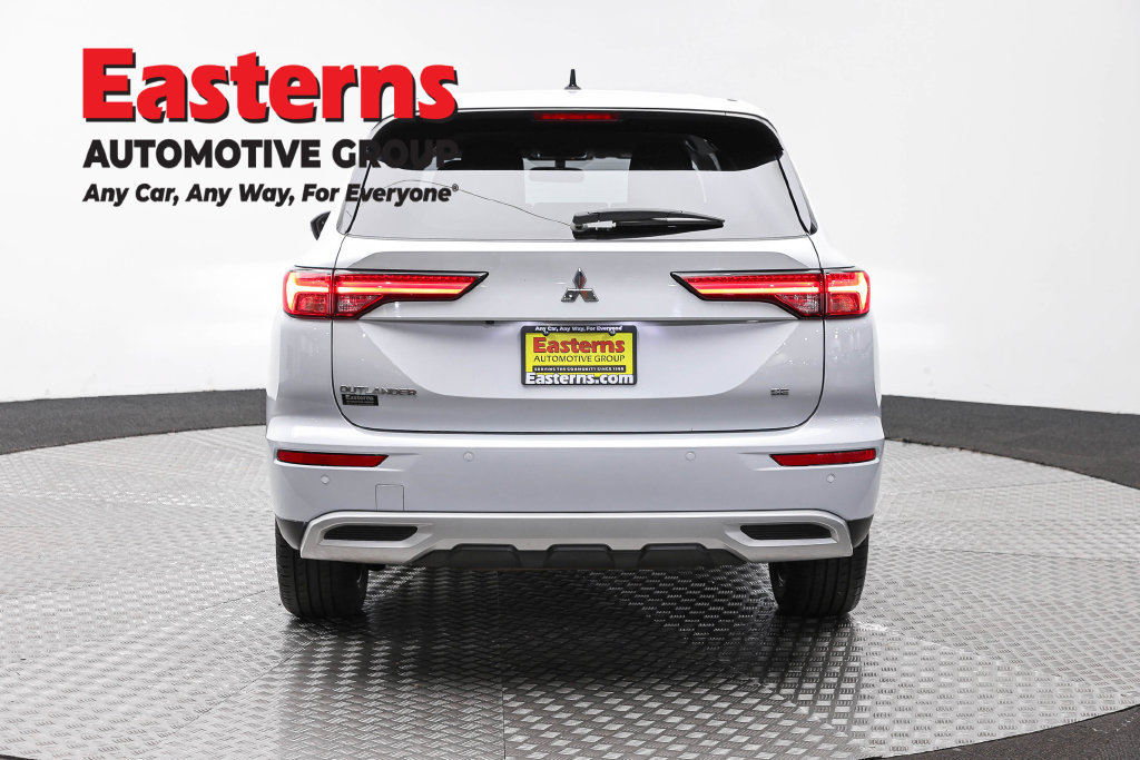 Used 2024 Mitsubishi Outlander SE AWD/4WD image 8