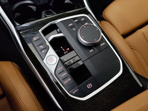 Certified 2023 BMW 330e w/ Driving Assistance Package image 23