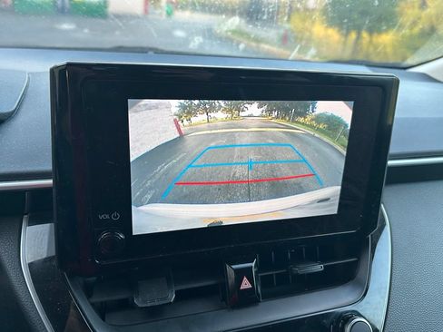 Used 2024 Toyota Corolla LE FWD image 25