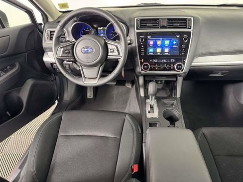 Used 2018 Subaru Legacy 2.5i Premium AWD/4WD image 5