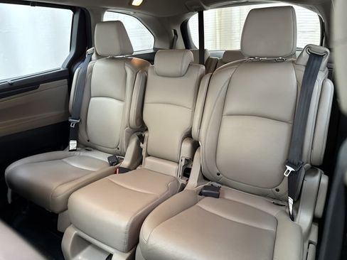 Used 2022 Honda Odyssey EX-L image 13