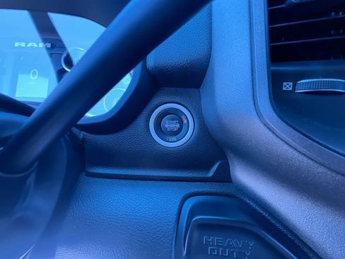 Used 2019 RAM 2500 Tradesman AWD/4WD image 17