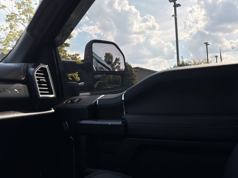 Used 2021 Ford F250 Lariat w/ Lariat Ultimate Package AWD/4WD image 49