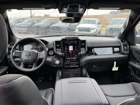 New 2026 RAM 1500 Limited w/ Body Color Bumper Group image 19