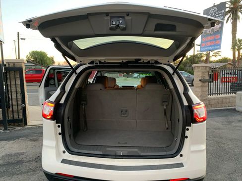 Used 2015 Chevrolet Traverse LS image 33