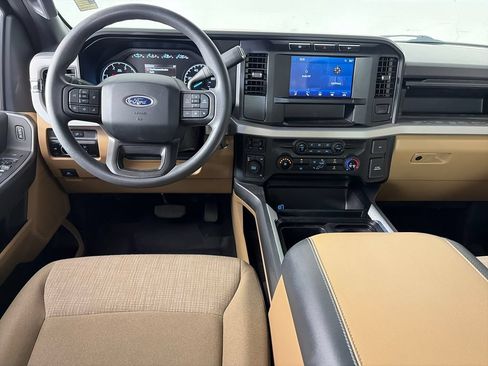 Used 2023 Ford F350 XLT w/ Camper Package AWD/4WD image 14