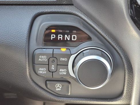 New 2025 RAM 1500 Big Horn image 25